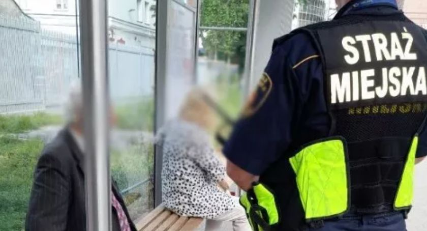 Seniorzy i Strażnik Miejski 